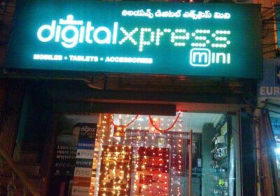 Reliance Digital Xpress Mini