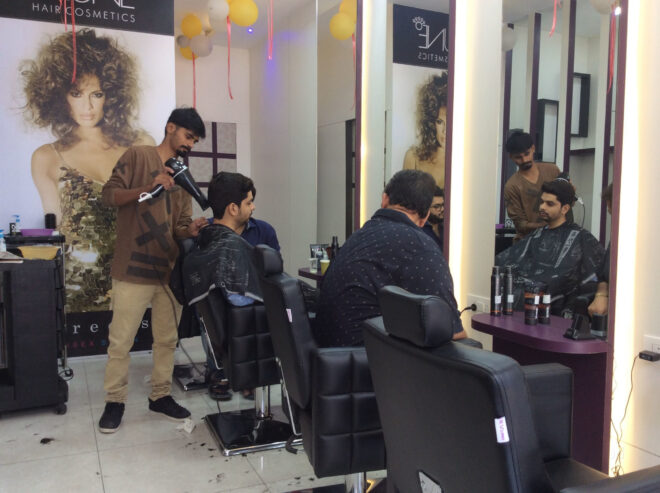 Streets Unisex Salon