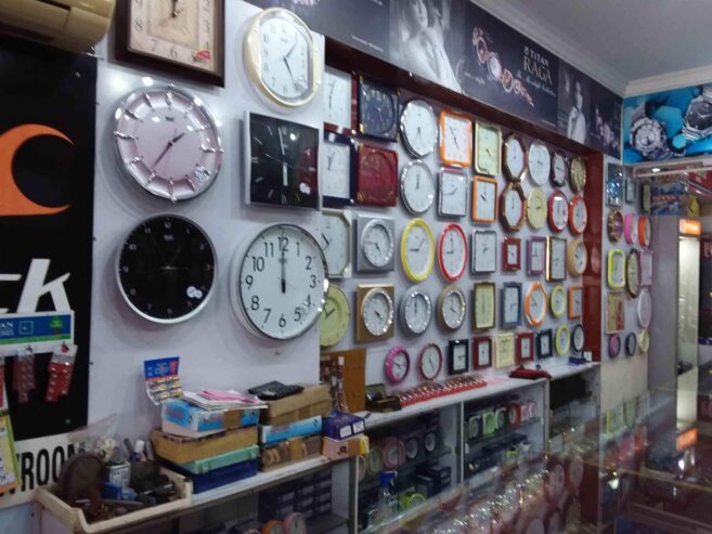 Vinay Furniture & Watch Show Room