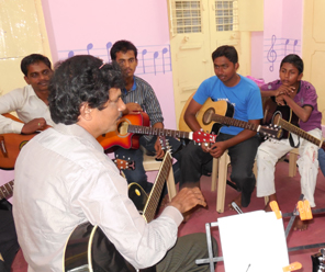 Sri Saraswathi Musical Band Party