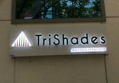 TriShades