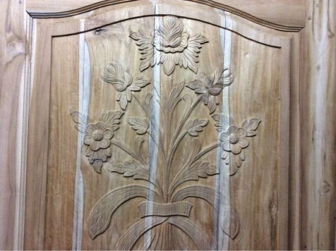 Shining Wood Carving